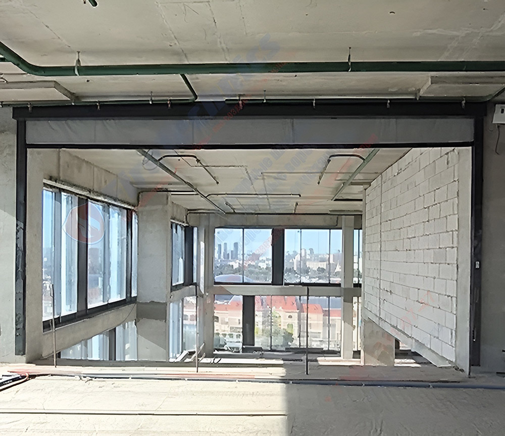 Штора рулонная автоматическая FireTechnics EI 180. Короб standart, направляющие и отсекающая шина premium